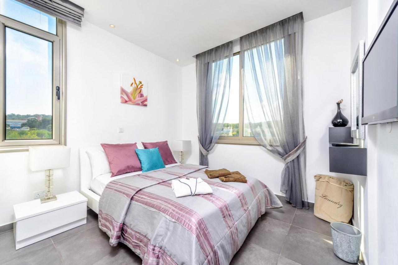 Villa Imperial Protaras Bagian luar foto