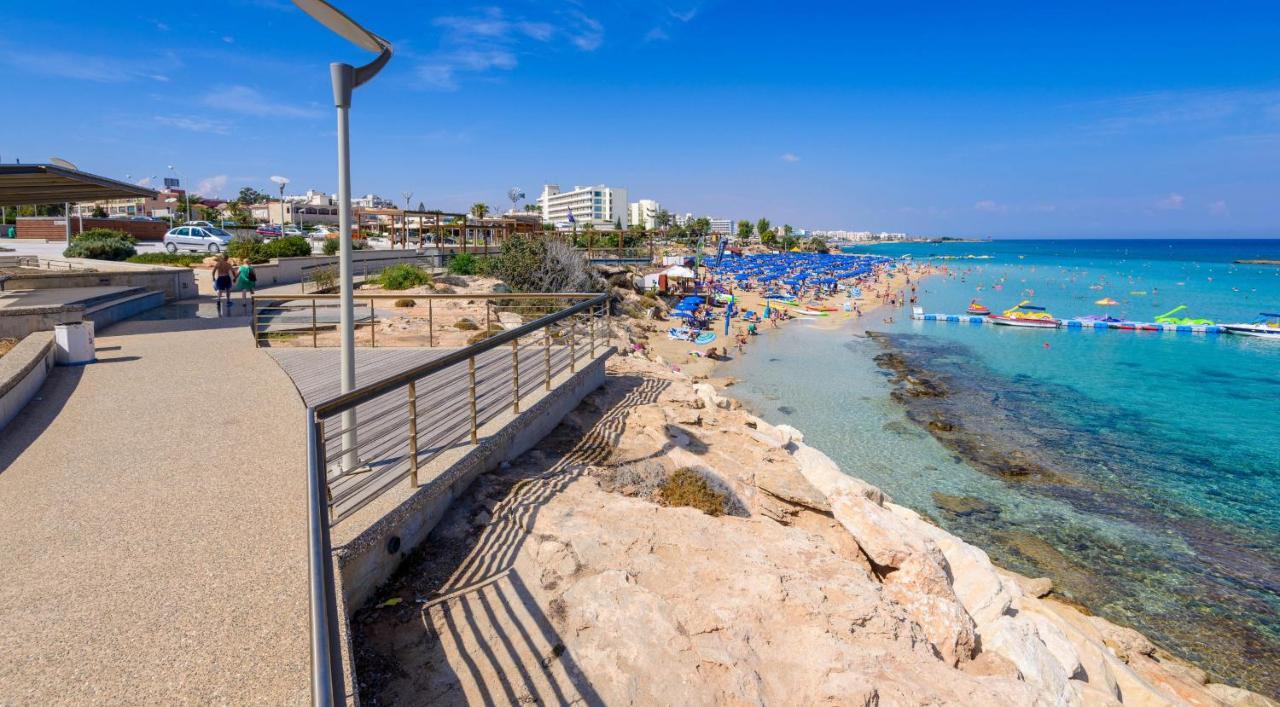 Villa Imperial Protaras Bagian luar foto