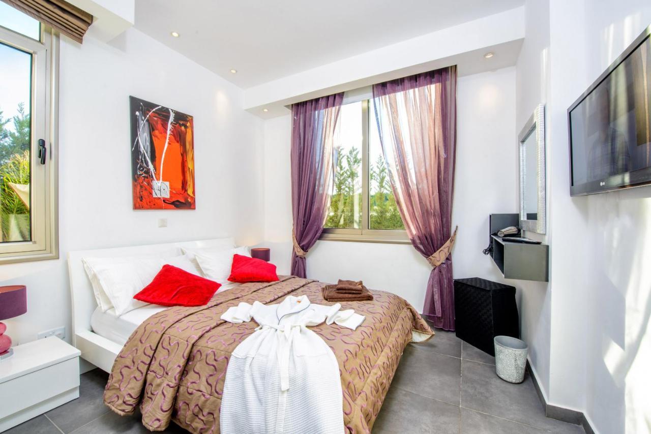 Villa Imperial Protaras Bagian luar foto